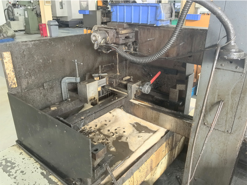 线切割加工的行业标准有哪些？深度解析行业规范与要求